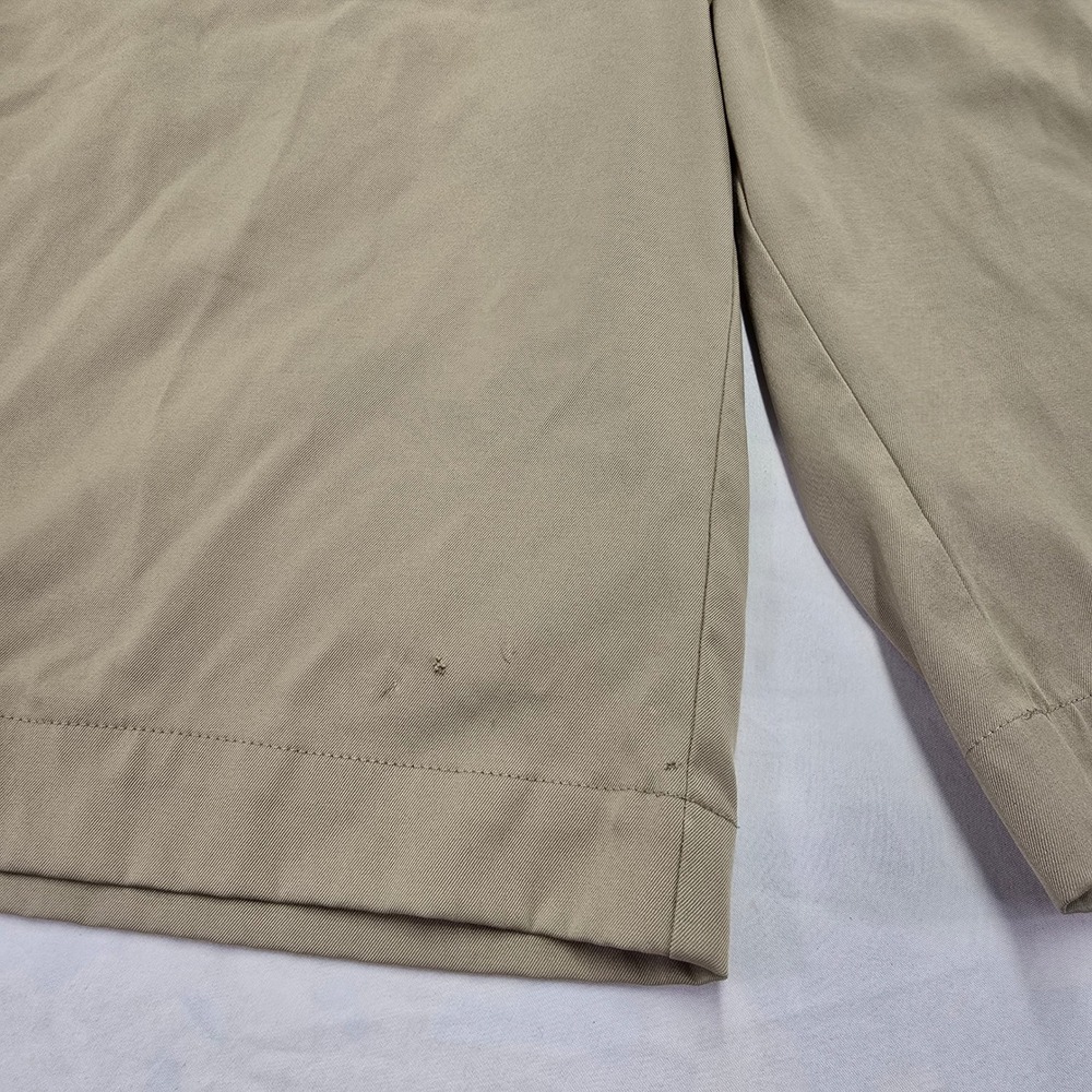 Nike Golf Men's Khaki‎ Flat Front Fit Dry Performance Shorts Size 32 - Picture 6 of 8